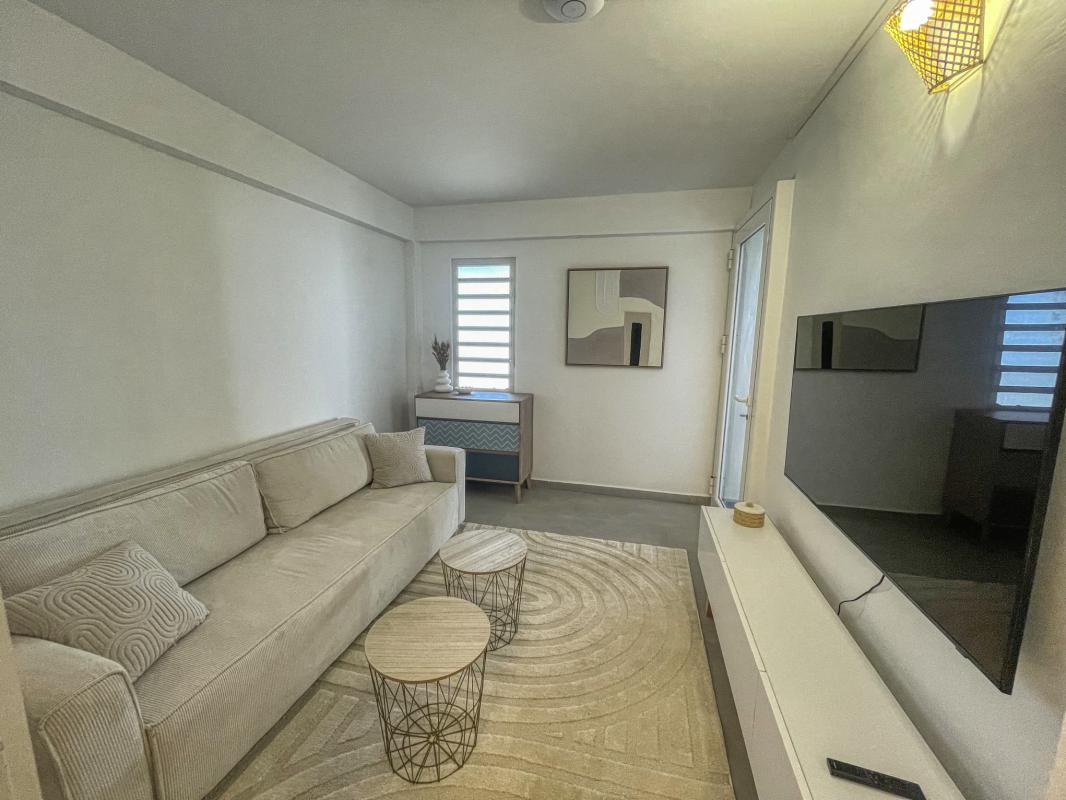 40.Location villa piscine vue mer Sainte Anne Guadeloupe_Chambre 5 Jardin
